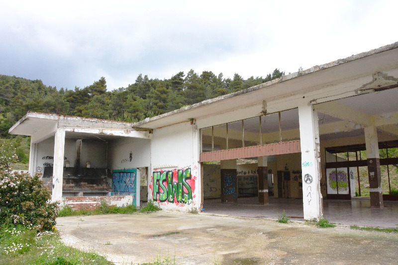 23 03 GR 4967 38.146858 23.646727 Peges Phyles